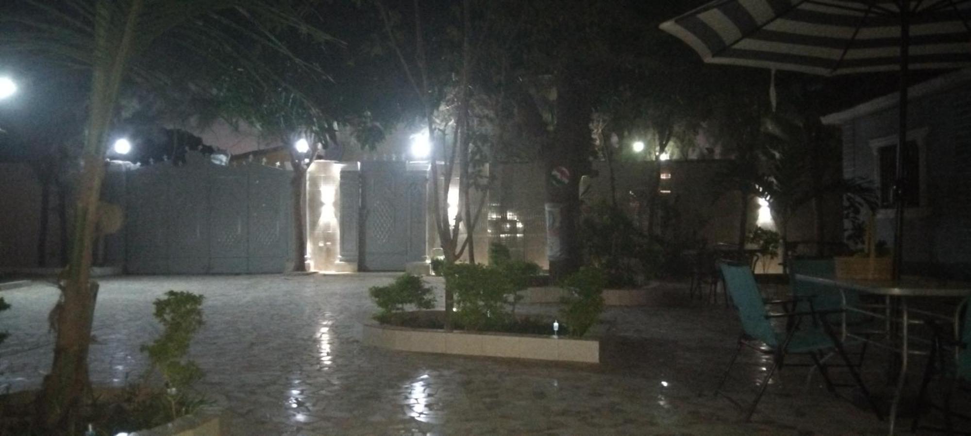 شقة The Bb'S Brusubi المظهر الخارجي الصورة